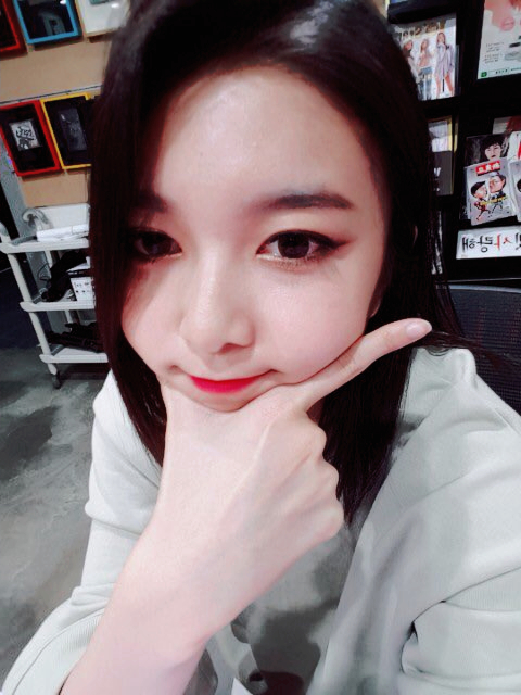 nightcatchers's tweet photo. · 🎶 ¡* drᥱᥲm of 𝕞𝕖,, 𝐧𝐢𝐠𝐡𝐭𝐜𝐚𝐭𝐜𝐡𝐞𝐫'𝐬 (惡夢.) plᥲylıst — 💿 . ⃗. @ 𝐠𝐡𝐚𝐥𝐢 updᥲtᥱ : #OutOfMyLimit !
Ya vine a decirles que escuchen el gran tema que se han marcado los chicos de KIDS NEXT DOOR. ¡Espero que lo escuchen y disfruten como yo! https://t.co/ZELDrBRnGO