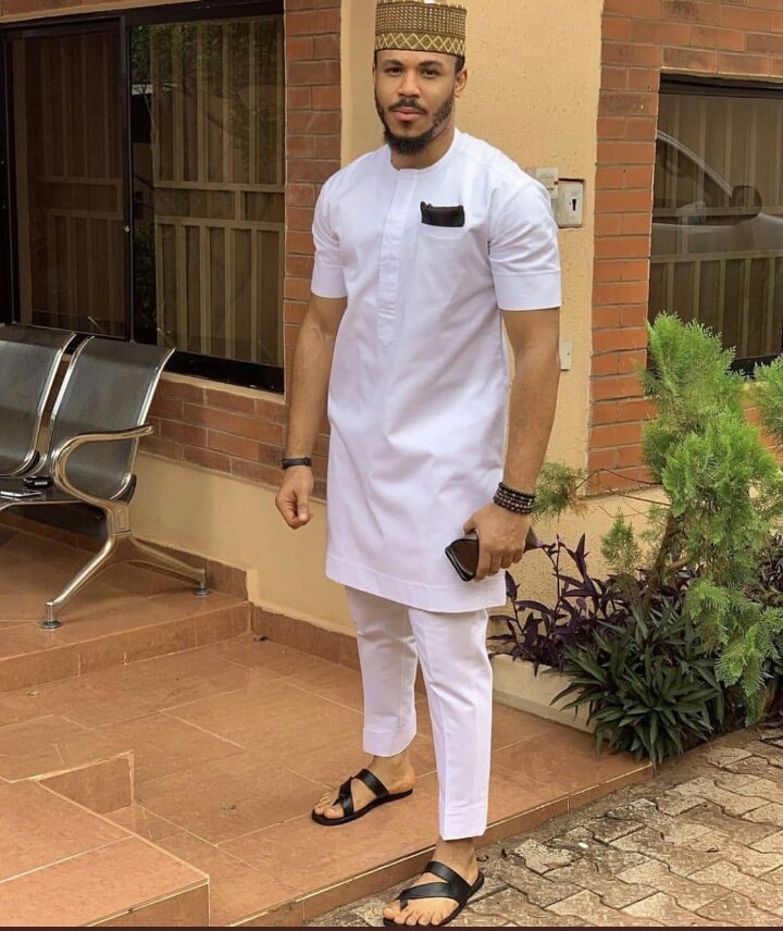 cadburydutchess's tweet photo. He puts the tangle in entanglement😭😍❤  #BBNaija #BetwayGameOn #bbnaija2020 #TeamOzo https://t.co/2JhKd7xXqc