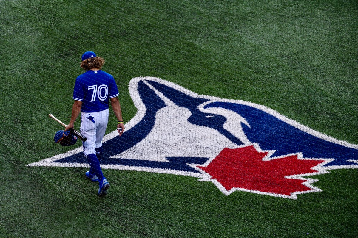 BlueJays's tweet photo. New Kid On The Block 😎 #BlueJays https://t.co/nfRoXMZiuk