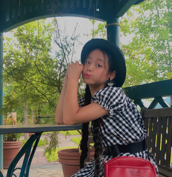 Twitterのコスプレ画像28