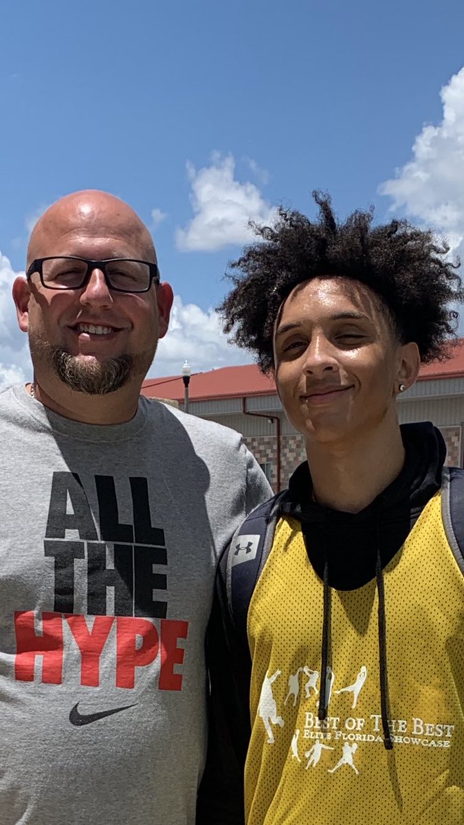 coach_mikecolin's tweet photo. Happy to see my guy back in the gym. Shot the ball well today. It’s only the beginning. 🔥 Great event @MMcGeeBball @BOTBFL_MMB. Thanks for having us. 🏀💪🏼 @WellyHSBBall @WellyWolves https://t.co/GwlxWKHUBt