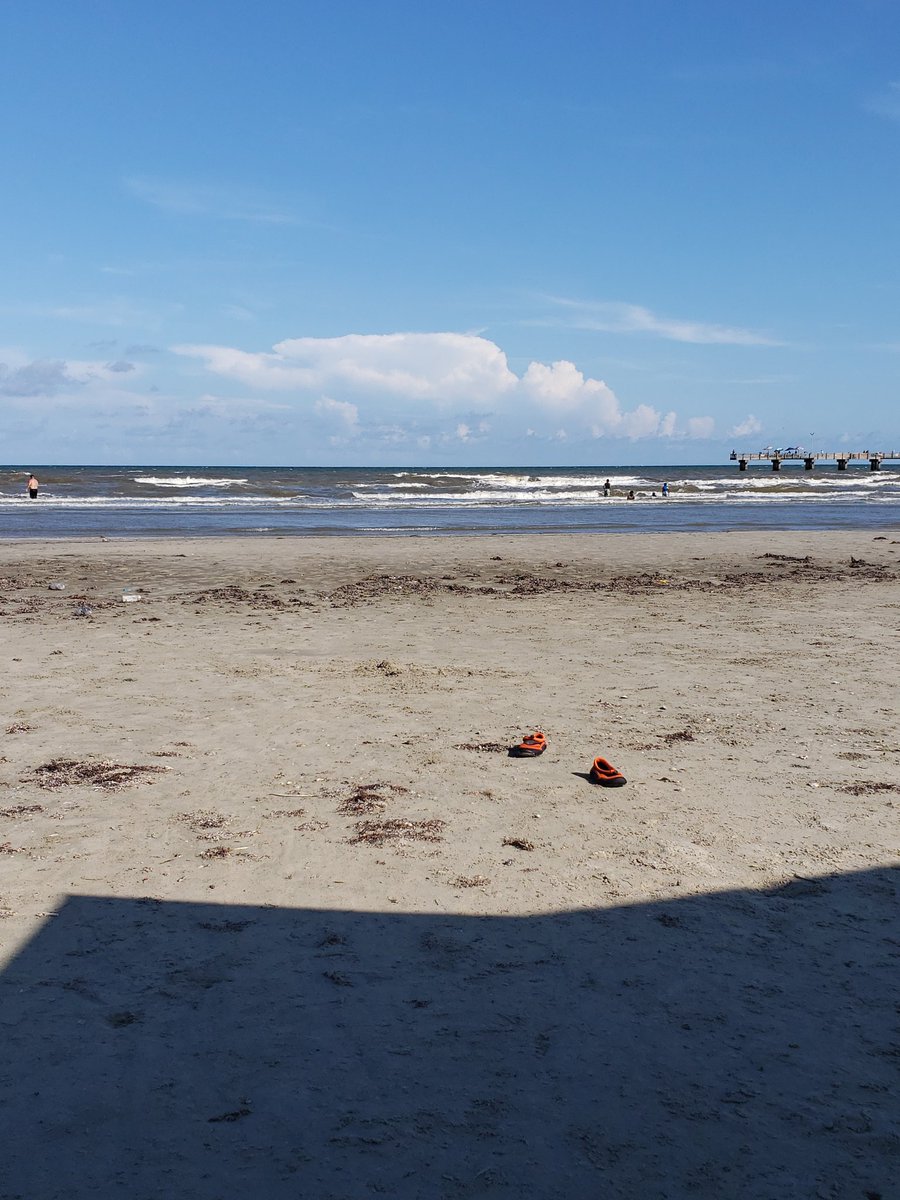 LaKiaLeo78's tweet photo. Sunday Funday 🏖 #relax #refuel #reallyneeded https://t.co/t8MtgzhLT1