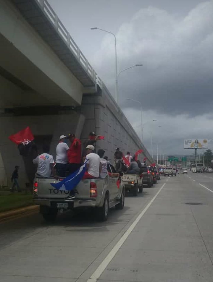 1531Marisa's tweet photo. Definitivamente el 19Julio es una fecha inolvidable para los nicaragüenses y más para nosotros los Sandinistas revolucionarios. Hoy más q núnca conmemoramos éste 19Julio con el mismo amor reafirmando q la Revolución continúa victoriosa.  #VencemosVenceremos #41JulioEnVictorias https://t.co/XFMKYTR8rY