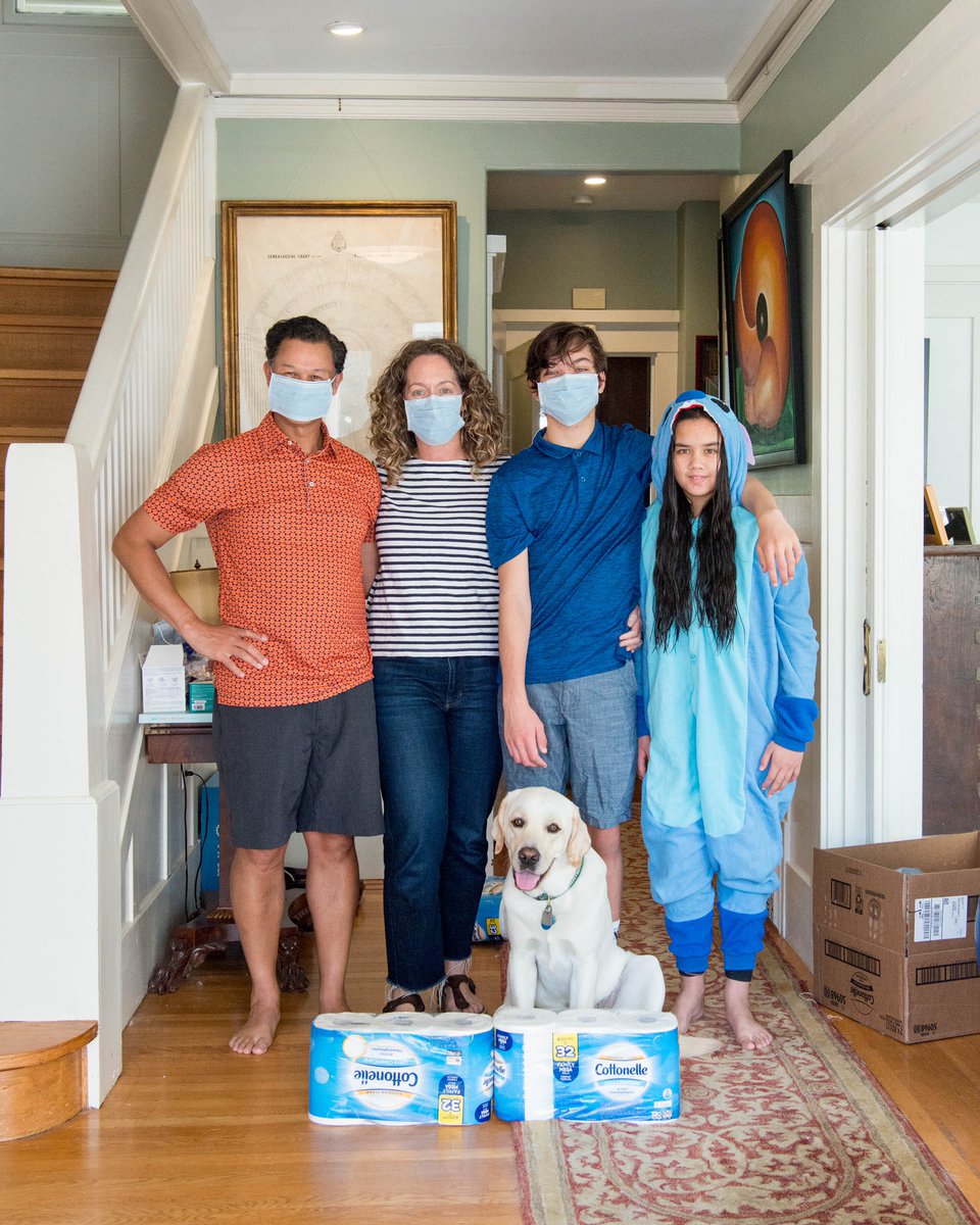 jvmurch's tweet photo. @ASlavitt Raised $ for SF Food Bank with the #frontdoorproject and @AmyPerlPhoto, with our just-in-time toilet paper delivery. https://t.co/QOoVpk5J9h