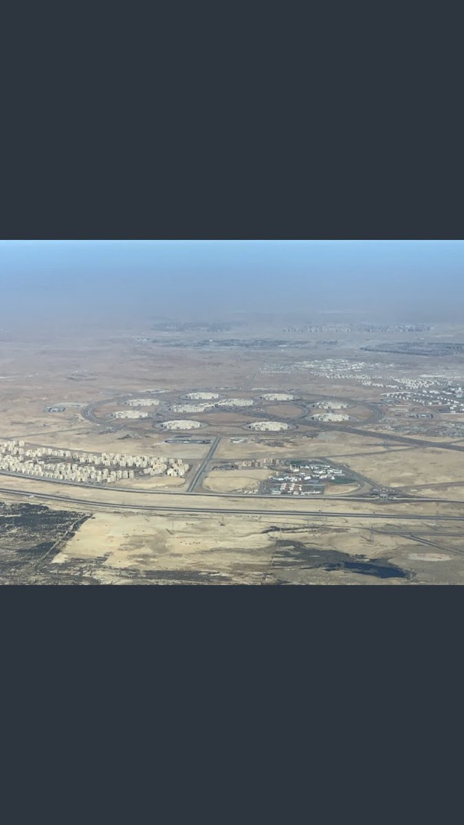 1xoOCAUDZCG9Rii's tweet photo. مبنى وزارة الدفاع المصريه الجديد في العاصمه الاداريه الجديده ....؟! ياجماعه الرئيس السيسي بناء مصر من جديد قبل مافيش مباني ...  صراحه الشغل جامد وبشكل يومي نتفاجى بمشروع جديد .. اللي يتكلم يقول السيسي ايش عمل معناته شخص أعمى  او خائن 🇪🇬🇪🇬 https://t.co/VGtmSloohv