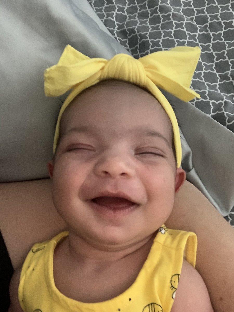 avery grace tweet media