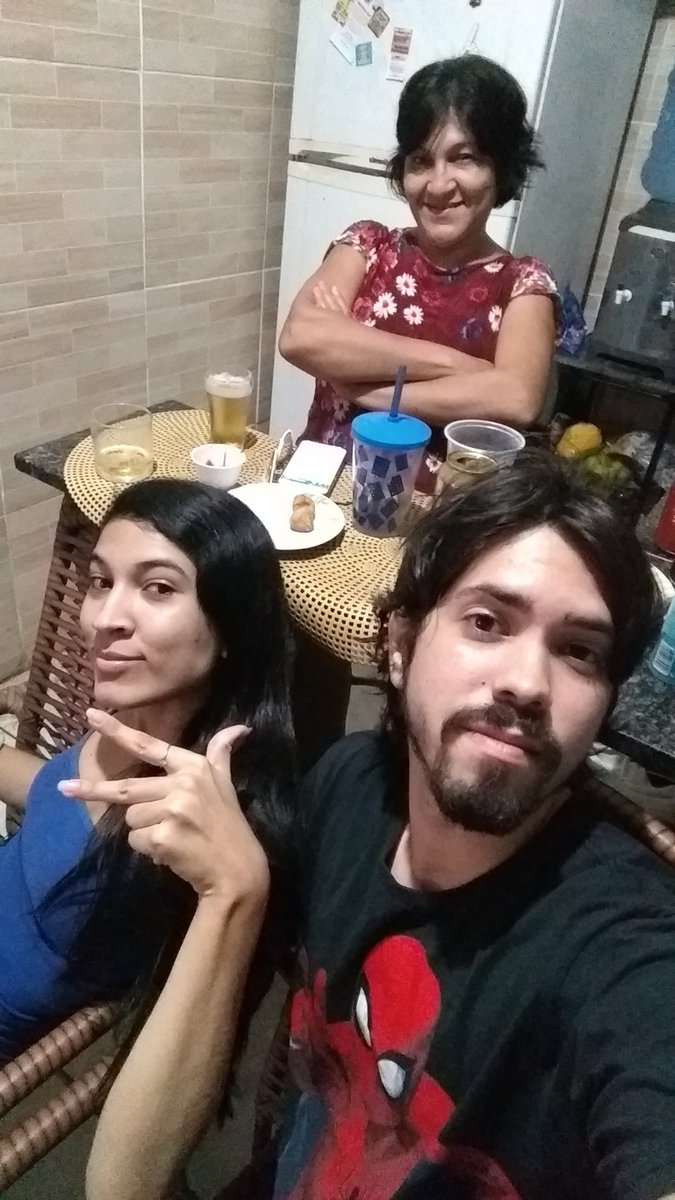 Assistindo a melhor live #bailaodavk