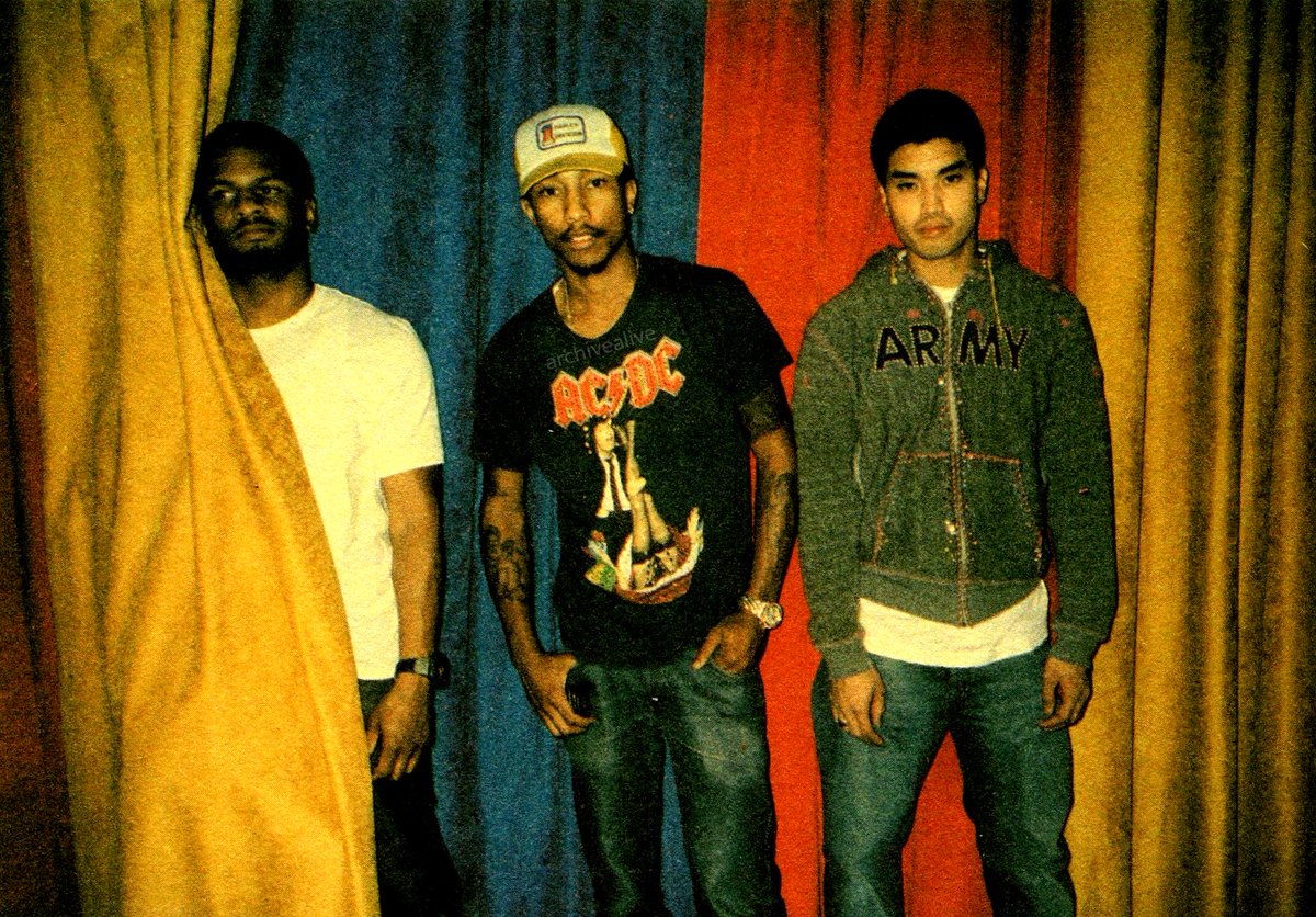 archivealive's tweet photo. Pharrell, Chad, &amp; Shae (VA Beach, 2000) | “Shit started popping off when Shae came into the group bc we were just making musical sprockets that led nowhere but when Shae entered the group, we broke out w/ the Neptunian pact and devised our own code-lingo &amp; not-common attire” https://t.co/aXad0yFd2M