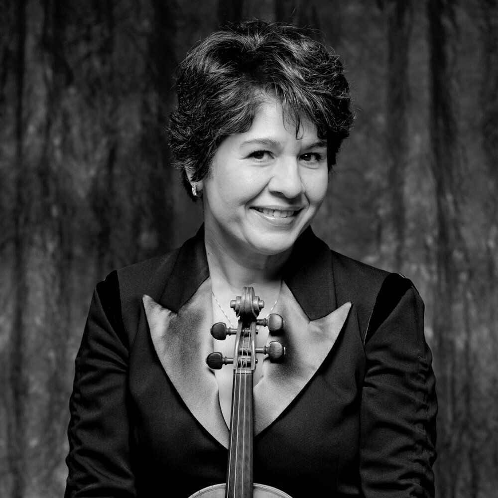 sivcsg's tweet photo. Meet our jury: Mihaela Martin - https://t.co/5keA4SRh8R.

#sivcsg #violin #violincompetition #singapore #classicalmusic #mihaelamartin https://t.co/8cLsUmJcRy