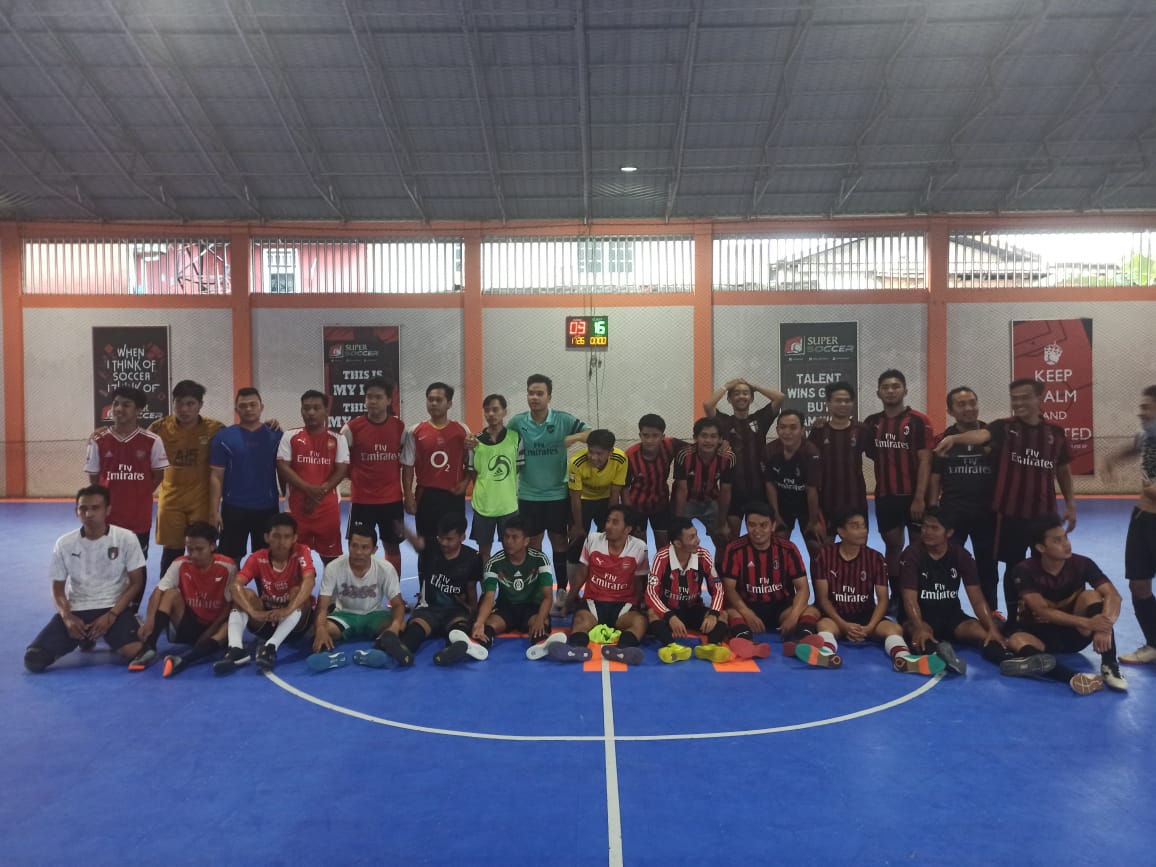 Terimakasih para Gooners yg sdh join #funfutsalaisbkl #futsalseruaisbkl bersama kawan2 dari <a href="/MIsezBengkulu/">MISez Bengkulu (017)</a>

Sampai jumpa minggu depan!

#VCC #COYG #arsenal #fairplay