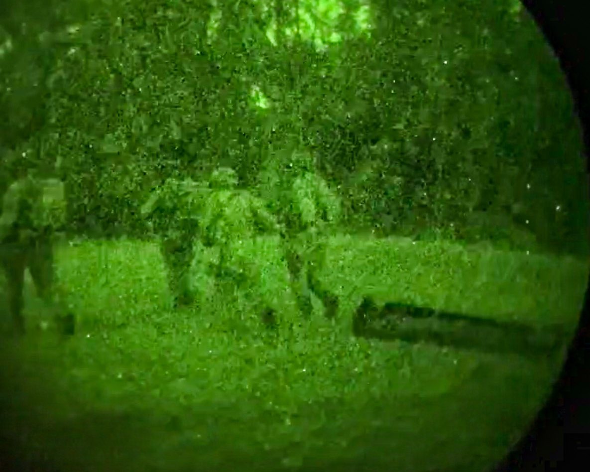 25thID's tweet photo. The culminating event of #LightningForge20 included a night Air Assault! The @25thCAB and @2IBCTWarriors executed it like the true #Professionals they are!

#TropicLightning #Lethality #Readiness #LF20 #AirAssault #TrainedAndReady #WinningMatters #WeAreTraining https://t.co/1sg1af0YLn