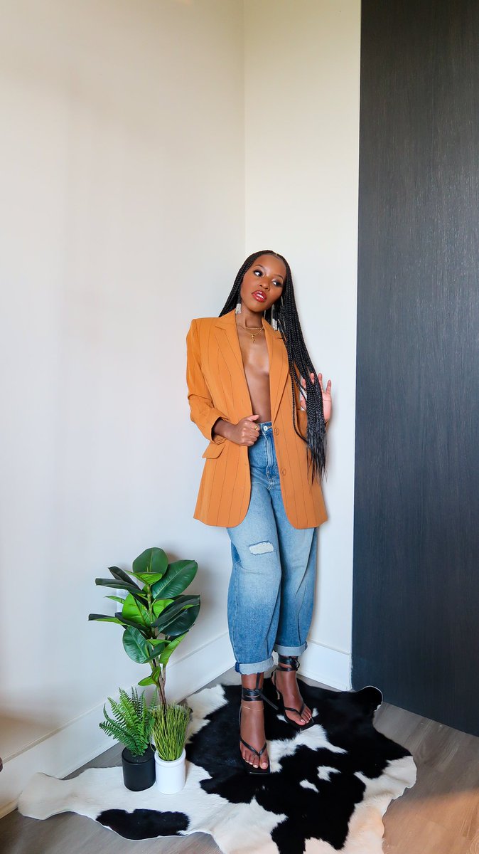 tiffanystyledit's tweet photo. Wearing things once is such a waste, add some versatility to your style! https://t.co/9nax9zVUyM