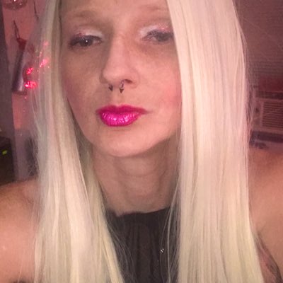 #NewProfilePic https://t.co/oMQTolS59q<a href="/tag/newprofilepic"class="tags">#NewProfilePic</a>