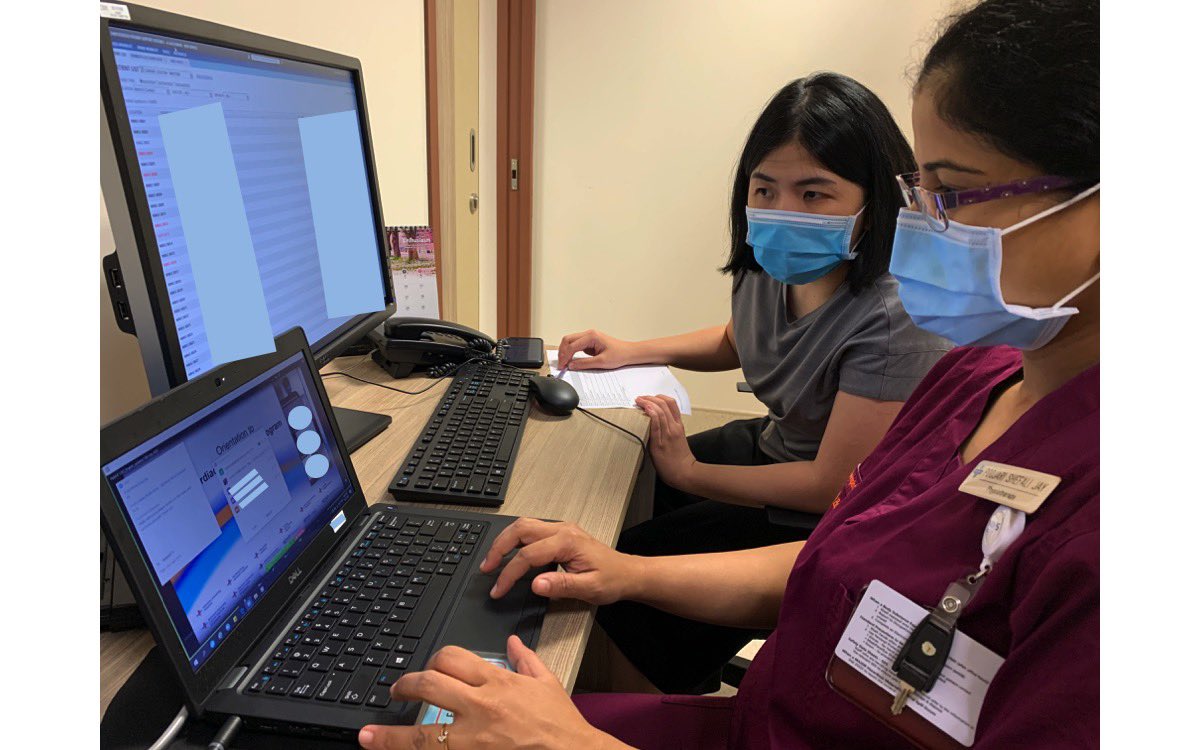 TJ_Yeo's tweet photo. Our #NUHCS Hybrid #CardiacRehab programme is now a reality! Inaugural Zoom session conducted w our pioneer batch of patients.
Huge thanks to my tireless team whose combined efforts made this possible. 💪🏻
#Telehealth #Telemedicine #HeartRehab https://t.co/4ijB16bPmG