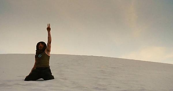 FilmEasterEggs's tweet photo. In 'Iron Man' (2008), Tony sarcastically comments on the soldier throwing up a peace sign

After the soldier dies to save him, the peace sign becomes a regular move for Tony ✌️

via u/mimedx https://t.co/3KW5m2F9A4
