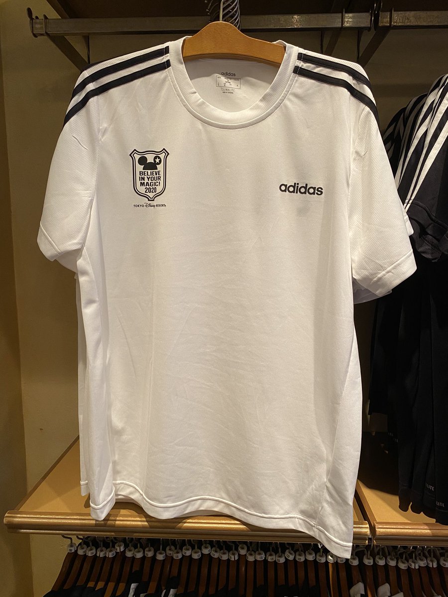 Shunsuke Adidasと東京ディズニーリゾートがコラボしたグッズが新発売されました Tシャツが4900円と4300円です Tdr Now Tdr Md