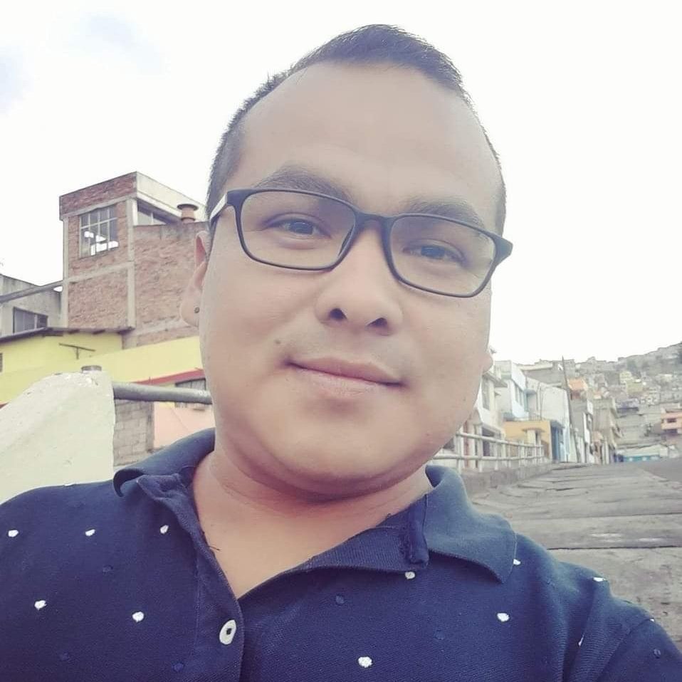 Johan81374304's tweet photo. @ContactosGayUio 
Hola mi nombre es Johan tengo 37 años 
Busco sexo y algo Más vivo
Yaruqui - Quito
Escríbame al WhatsApp:
0960057965 https://t.co/v4yQS4O0Rx
