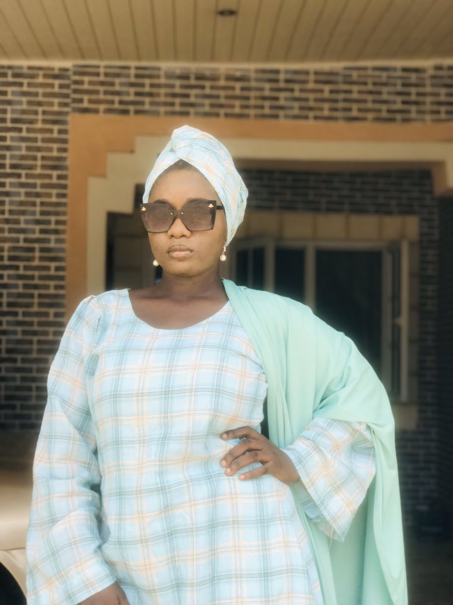 AyoushBrym's tweet photo. I took a break from this app and today I am not sure if it’s safe to say “hello” once more😁😁 https://t.co/XuHNUCYf4R