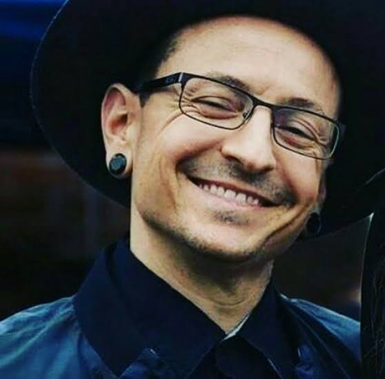 MikeJosephROCK's tweet photo. RIP @ChesterBe
Gone but never forgotten 🤟 ❤️
#chesterbennington #RIPChesterBennington https://t.co/KHeMmJZVt6