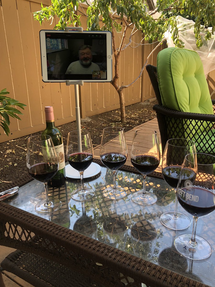 AffordCollector's tweet photo. #Merlot #BackyardWines #SaintEmilion #NapaValley #Pomerol @longmeadowranch #Twomey @Pahlmeyer #SeleneWines @NapaWineFinder #wine #SundayWines Sunday Backyard Social featuring Merlot: Pahlmeyer, Twomey, Certan, Selene, Long Meadow Ranch https://t.co/WoDMiuv8yJ