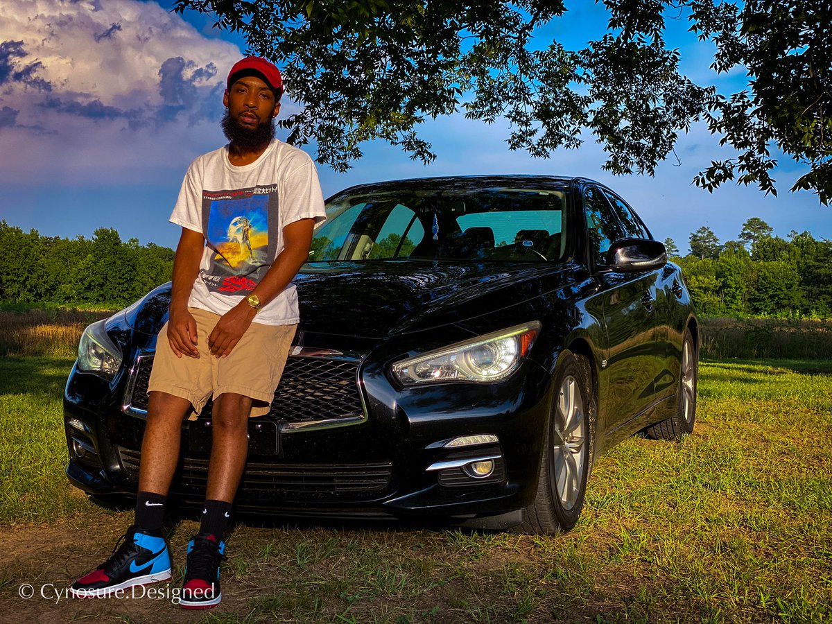 3hundred's tweet photo. I’m Back From The Future not Marty Mcfly, When I tell you I be knowing I don’t really know why - 3Hundred , #SneakyLink | #Sushi4Breakfast 🍣🍳 OUT NOW!!! | LINK IN BIO | 📸 Cynosure.Designed •
•
•
•
#KeepRapping #2Fly #Deficink #CreateROWN https://t.co/0OiKMo8fZa