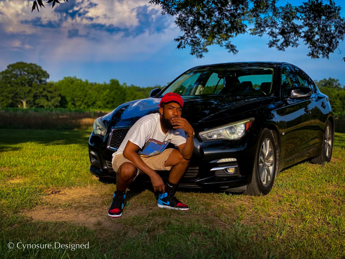 3hundred's tweet photo. I’m Back From The Future not Marty Mcfly, When I tell you I be knowing I don’t really know why - 3Hundred , #SneakyLink | #Sushi4Breakfast 🍣🍳 OUT NOW!!! | LINK IN BIO | 📸 Cynosure.Designed •
•
•
•
#KeepRapping #2Fly #Deficink #CreateROWN https://t.co/0OiKMo8fZa
