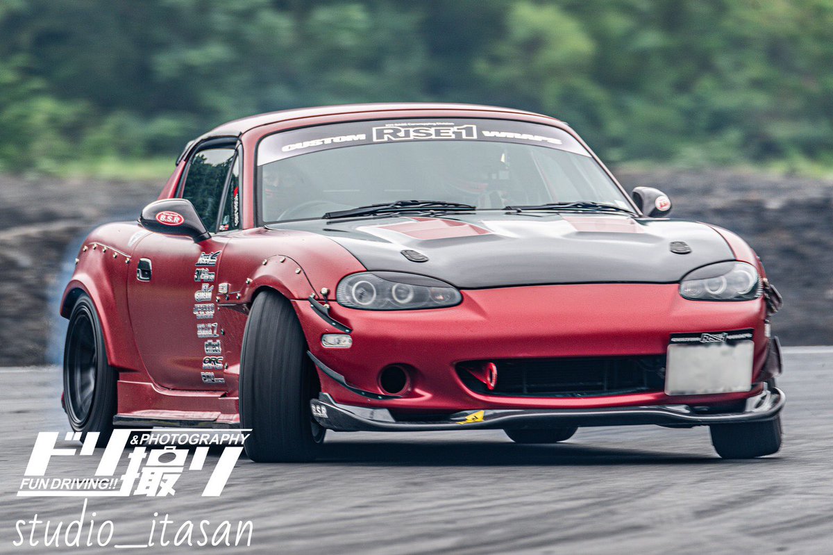 Onesgarage's tweet photo. 【#ドリ撮り vol.2 in日光サーキット】
ご参加いただきましたカメラマン、参加者、及びスタッフの方々、本当にありがとうございました!
フォトコンテスト、フォトギャラリーもアップしていきますのでお楽しみに!
#RISE1
#ステッカーのことならRISE1
#studio_itasan
#JOY_BACE https://t.co/BJ66ec8bjt