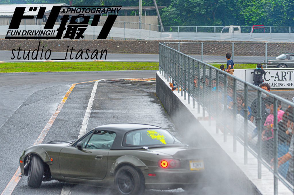 Onesgarage's tweet photo. 【#ドリ撮り vol.2 in日光サーキット】
ご参加いただきましたカメラマン、参加者、及びスタッフの方々、本当にありがとうございました!
フォトコンテスト、フォトギャラリーもアップしていきますのでお楽しみに!
#RISE1
#ステッカーのことならRISE1
#studio_itasan
#JOY_BACE https://t.co/BJ66ec8bjt