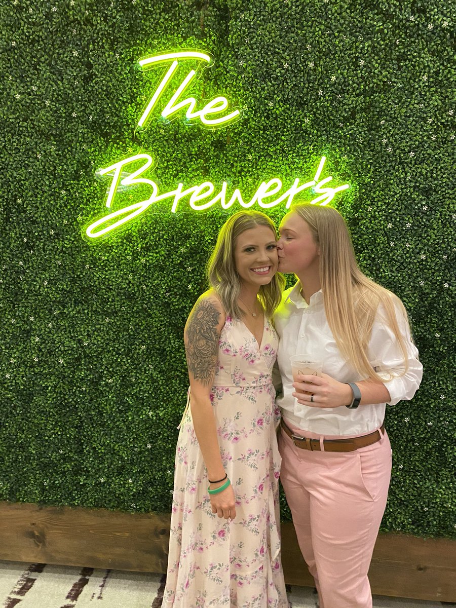 abbiii_ryan's tweet photo. I’m so thankful for you 💘 https://t.co/otRHDVNUNQ
