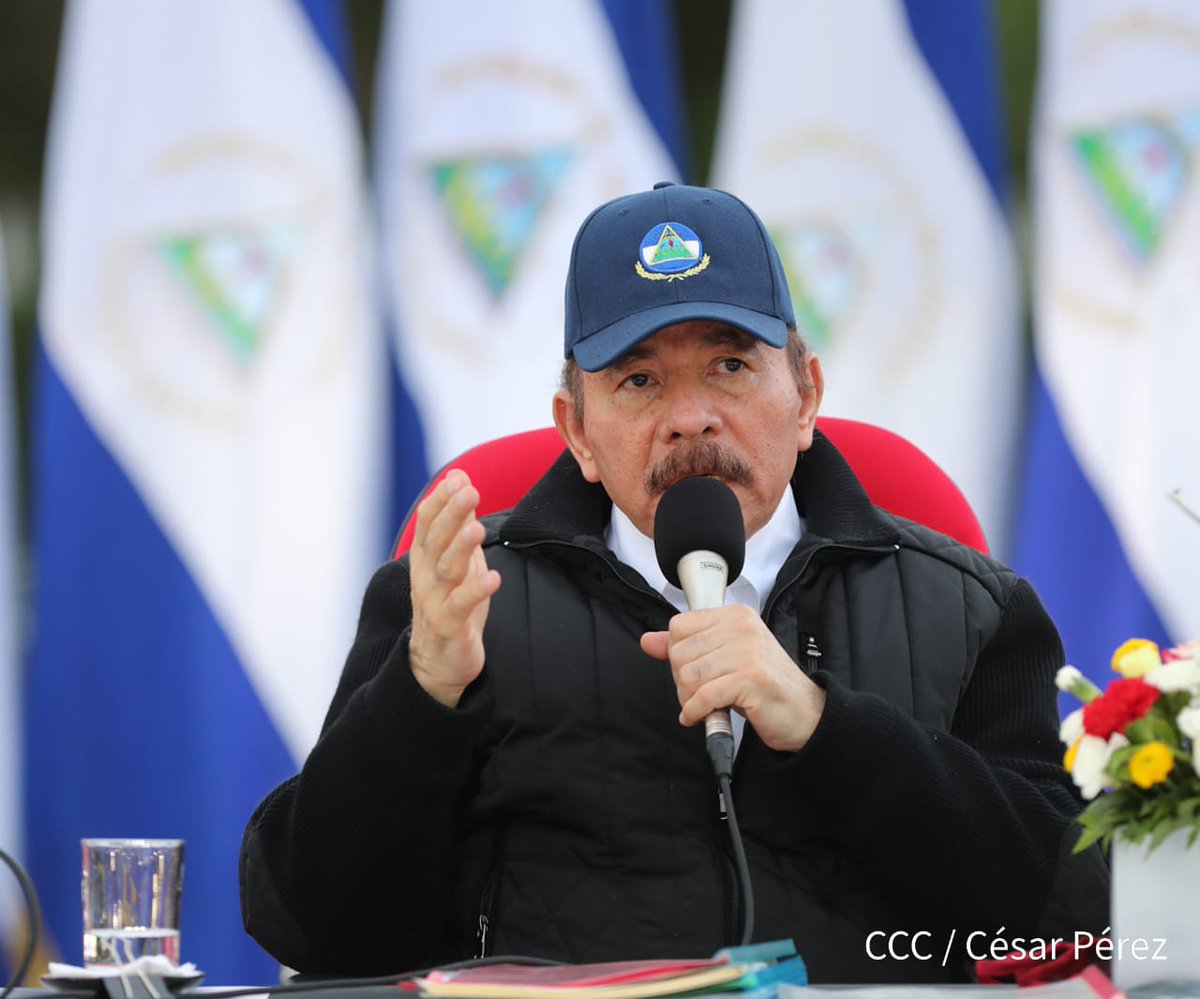 Canal4Ni's tweet photo. EN IMÁGENES
Acto central 41 Aniversario del Triunfo de la Revolución Popular Sandinista #VencemosVenceremos #41CualEsLaConsigna #41ElPuebloNoSeDetiene https://t.co/dD62vZGblM