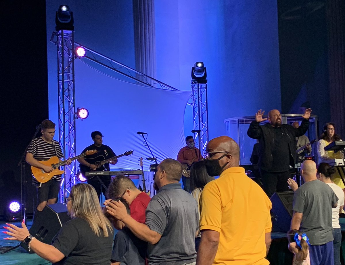 livingwaysa's tweet photo. Livingway is the middle of a move! Wow!
Biggest crowd since the comeback! Strong online viewing! Worship set the tone! Word was on fire! Altar response huge! People baptized in water! All while being socially distanced!
#Livingway #Sunday #theLC #ThisIsAMove #Live #Love #Lead https://t.co/9FEsTwNEKG