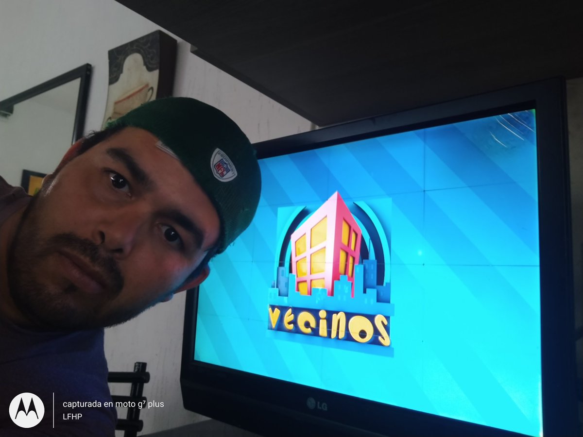 luis280180's tweet photo. @Vecinosoficial Nunca se acaben que vengan muchas temporadas más, saludos https://t.co/8OTsZtWI1a