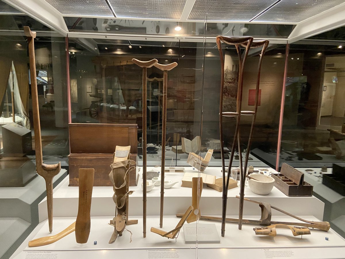 Crutches, braces and splints at the time of the Civil War. Amazing how much science/technology has advanced, but lots of principles in orthopaedics remain the same!

#Orthopedics 
#Civilwar
#Sportsmedicine