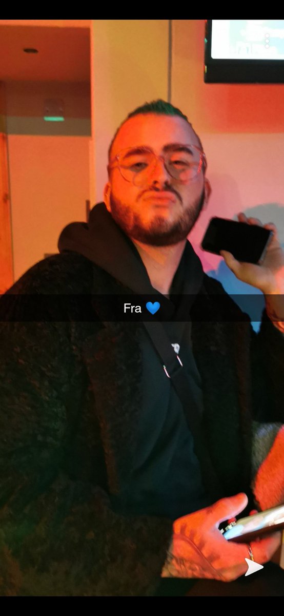 Big happy birthday to this big handsome chap!!! Hope you have the best day @fraserharttt 🤍🤍🤍