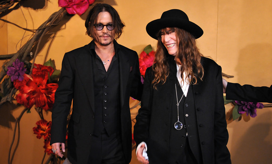 Patti Smith"He has proved himself to be a deeply sensitive, protective, and compassionate man. [...] His flaws, however human, do not include the impulse nor the capacity to inflict violence. Johnny Depp would never intentionally harm another human being."