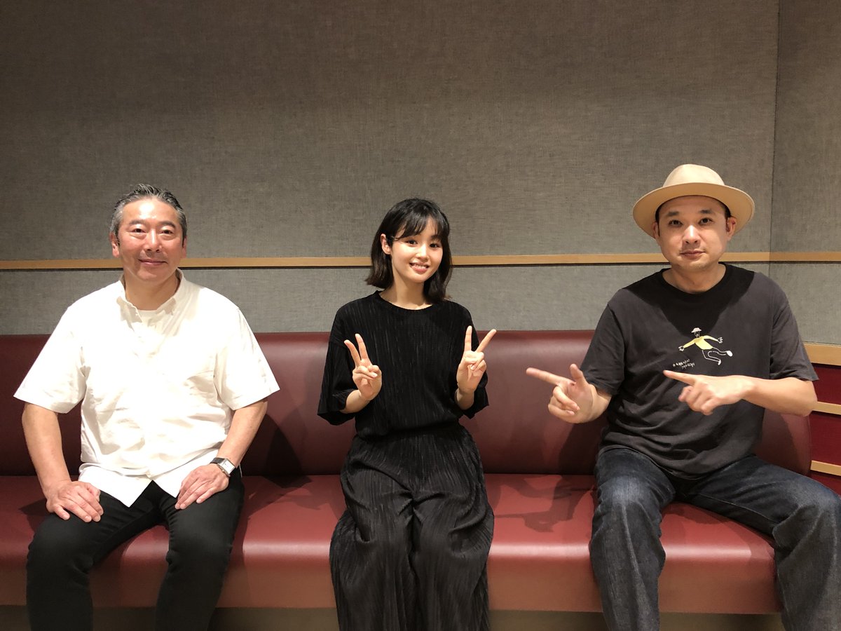 Flying__bar's tweet photo. MTV SOUNDS浜崎貴司の「FLYING BAR」本日もOPEN！🎊
第1回目のゲストは、シンガーソングライター・女優として大活躍の藤原さくらさん！（@MammothSakura）皆が持っているもやっとした感情を、ちょっとだけ軽く。そんなヒントになるかも？🎧 https://t.co/LUHjrFkcov