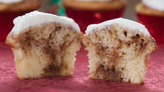 cadclaylovesyou's tweet photo. I hope you liked this recipe! I'll be sharing more of mine in the #CadClaysKitchen hashtag, and I invite you to share your own recipes with us as well!
If you make any of them please tag me! I'd love to see it! ❤🍰
#CRLovesYou https://t.co/mG0DZxX4eg