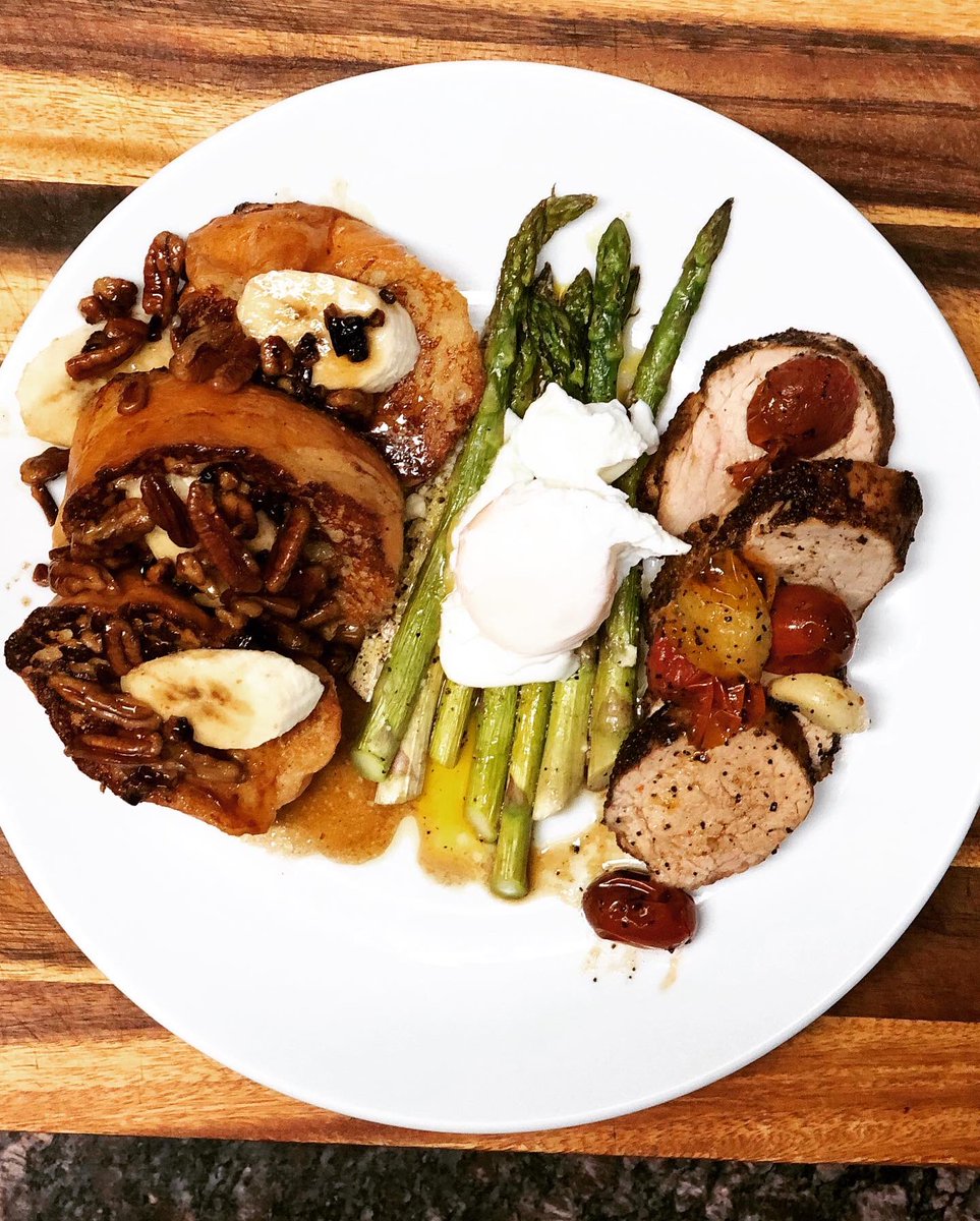 MrChefLobbyist's tweet image. Sunday Evening Brunch: Banana Nut French Toast with Bourbon and Grand Marnier Glaze, Pecorino Asparagus topped with a Poached Egg and Creole Roasted Pork Tenderloin #cheflobbyist #brunch #frenchtoast #banana #bourbon #grandmarnier #asparagus #pecorino #poachedegg #sundaybrunch