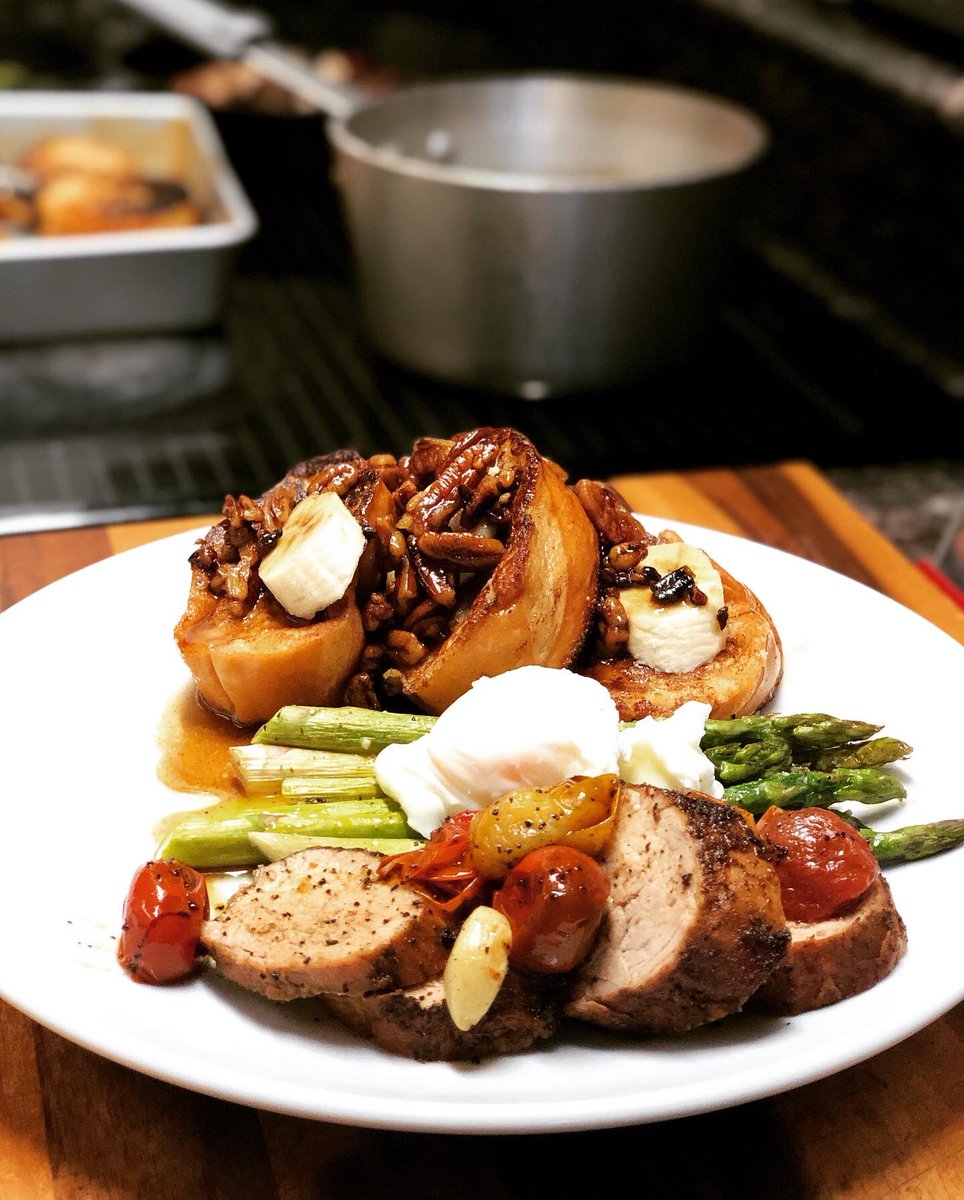 MrChefLobbyist's tweet image. Sunday Evening Brunch: Banana Nut French Toast with Bourbon and Grand Marnier Glaze, Pecorino Asparagus topped with a Poached Egg and Creole Roasted Pork Tenderloin #cheflobbyist #brunch #frenchtoast #banana #bourbon #grandmarnier #asparagus #pecorino #poachedegg #sundaybrunch
