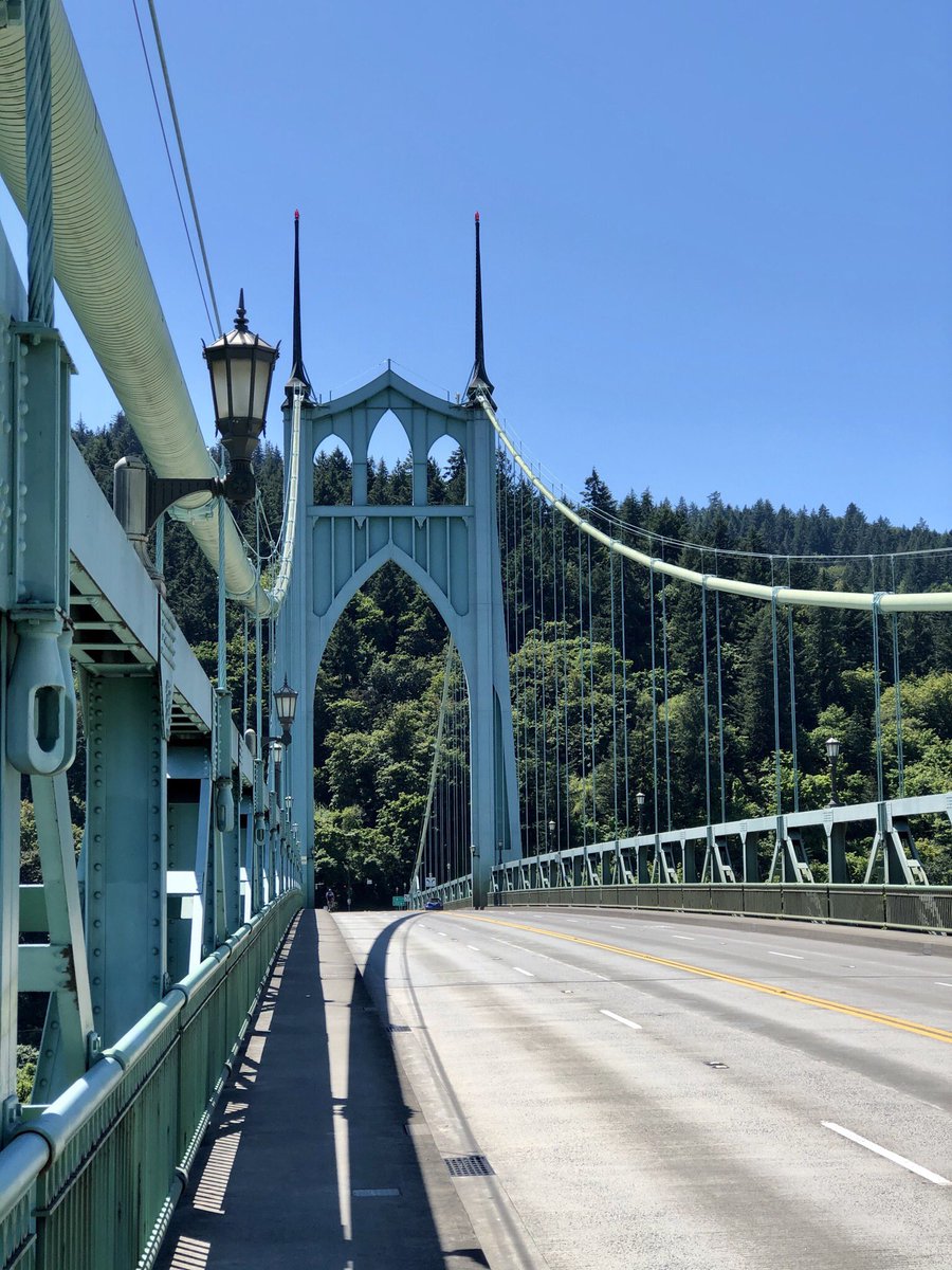 whoisjaybailey's tweet photo. Portland and beyond 🏔 https://t.co/27zB1jTFnd