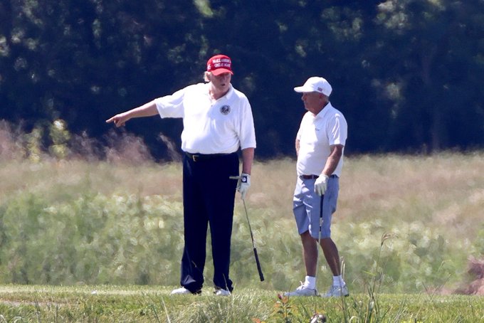 MetsFanInPhilly's tweet photo. @thehill #ObeseTrump / "exercise" https://t.co/mhsd8s6Yfv
