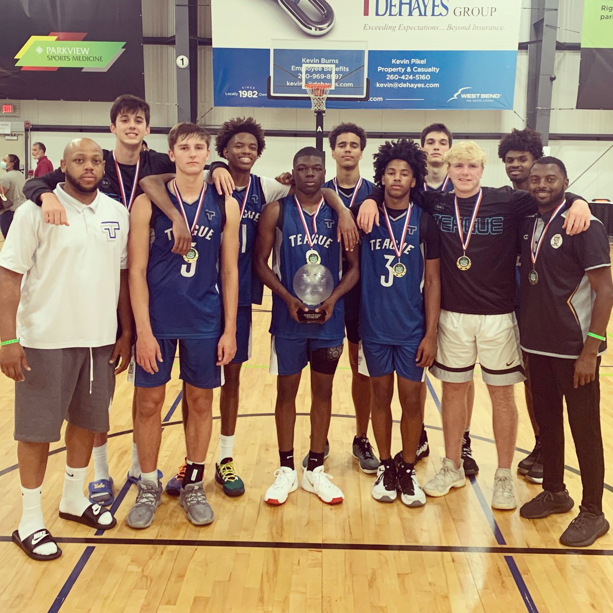 prepballstars's tweet photo. Sweet revenge? @TeamTeague2022 gets the 58-44 win over @indyheatgymrats EYBL 2022 to win the Brawl For The Ball tournament in Fort Wayne. Indy Heat beat Teague last weekend in the championship. Peter Suder (Carmel) was named game MVP. https://t.co/HYR2hOJYNl
