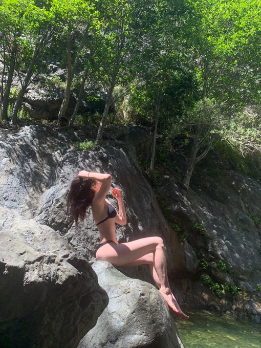 River day🖤 https://t.co/4Gbamg7AD2<a href="/tag/vote"class="tags"><span>#vote</span></a><a href="/tag/maskup"class="tags"><span>#maskup</span></a>