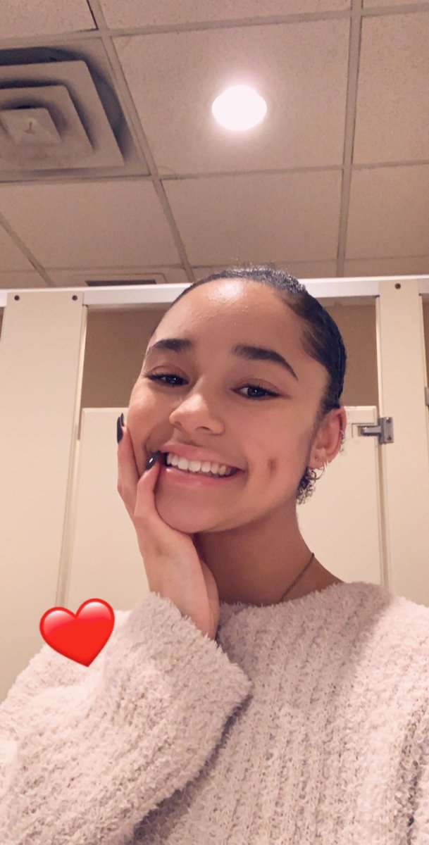 kass_powell_'s tweet photo. #whoswhoofosu 

-Hey I’m Kass 
-sophomore ‘23🧡
-major: civil engineering 
-F.A.T Treasurer 
-“Desiree” in “The Last Hopes”
-NSBE Treasuer 
-be kind, let’s be friends ✨ https://t.co/MaGyGJOY1T