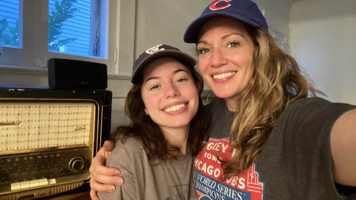 GirlsInFocus's tweet photo. @coomscorner6 @PatandRon670 @670TheScore Listening in Springfield, IL! We’ve missed you guys! https://t.co/dWGQUMUrnD