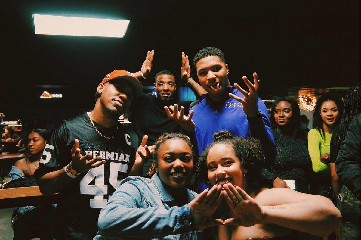 GoodKarmaMon's tweet photo. #WhosWhoOfOkstate
🎓 Sophomore  

🏗 Construction Engineering Major  

🚼 Freshman Action Team President  

⚙️ National Society of Black Engineers Publications Chair 

👕 Owner of Submit Good Karma 

📸 Freelance photographer https://t.co/LK4mCwSgK9