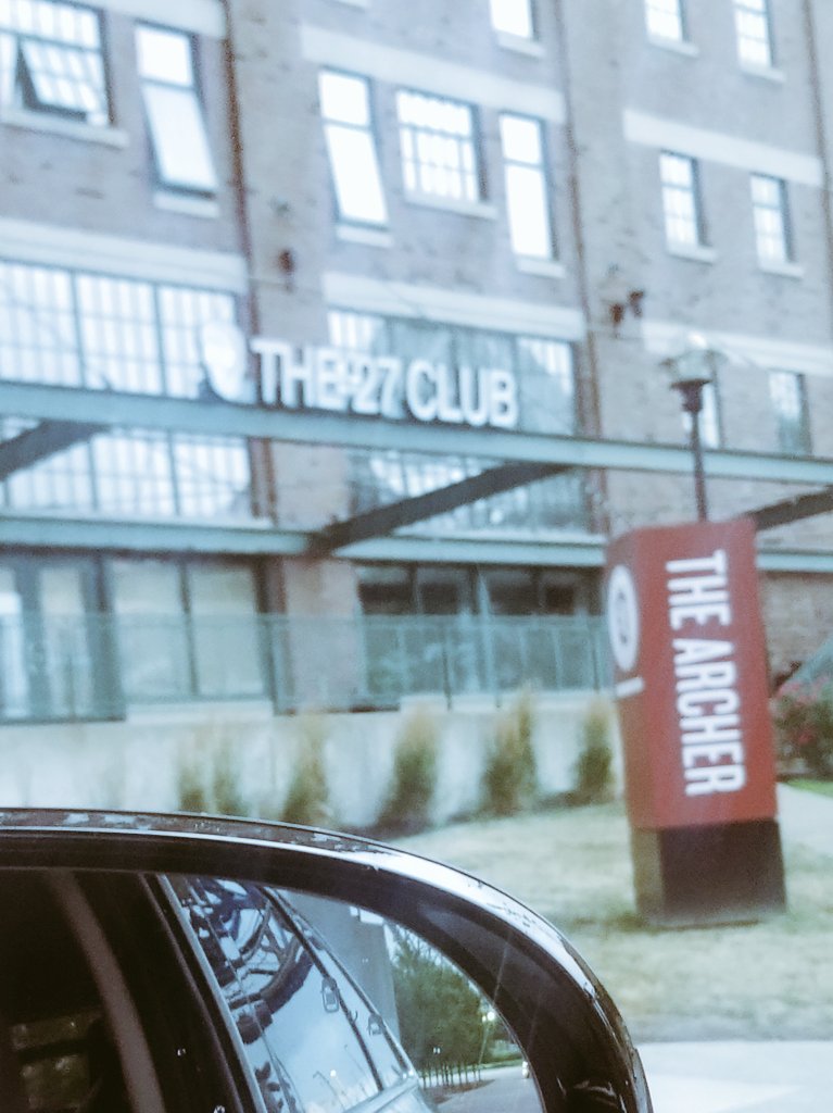 ClevelandR3d's tweet photo. Finally found this gem @machinegunkelly #cleveland #the27club https://t.co/cMynI2U4hO