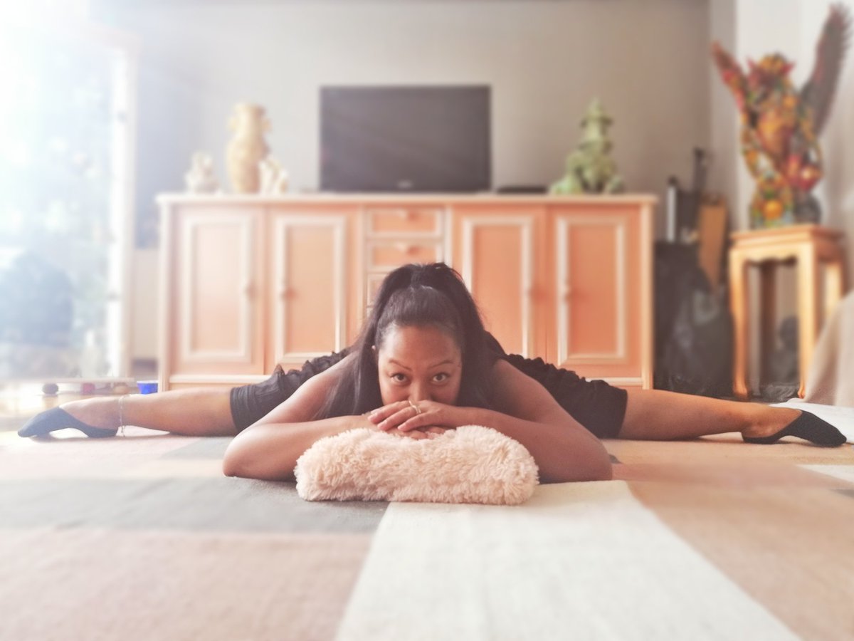 bodyposidancer's tweet photo. #art #challengeyourself #danse #danser #dancer #dance #vibes #goodvibes #flow #body #training #strech #ballet #dancelife #motivation #mentalhealth #bodypositive #gymnastics #warrior #warriors #challenger #challenge #work #workout #sport #fitness #repost #split #justdoit https://t.co/DxYSiRr9hY