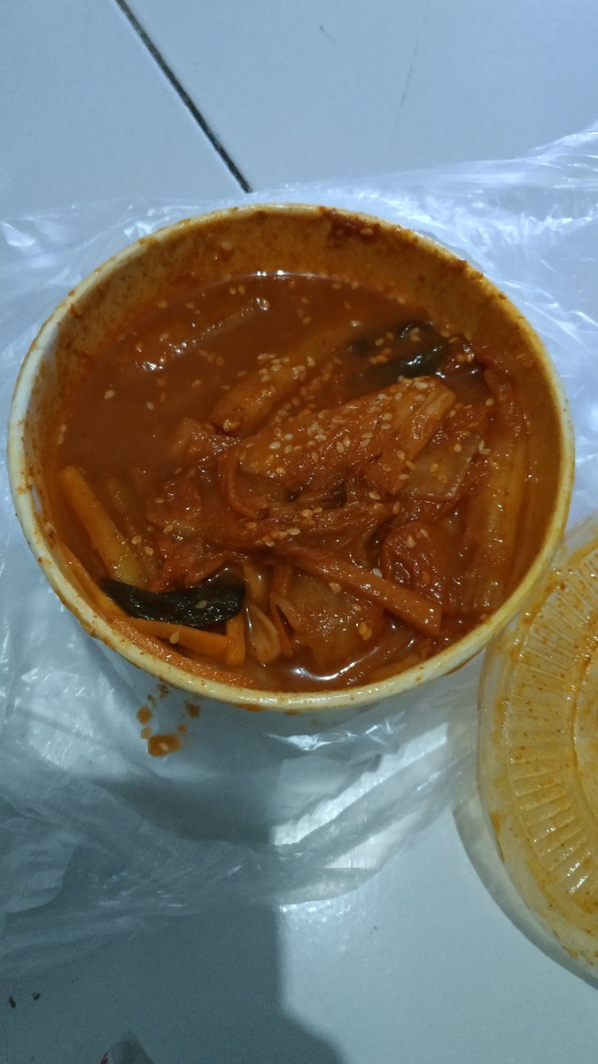 aindragandi's tweet photo. @FOODFESS2 Kimchi, malem malem ngidam ini 😂 https://t.co/zvPHq60Jqd
