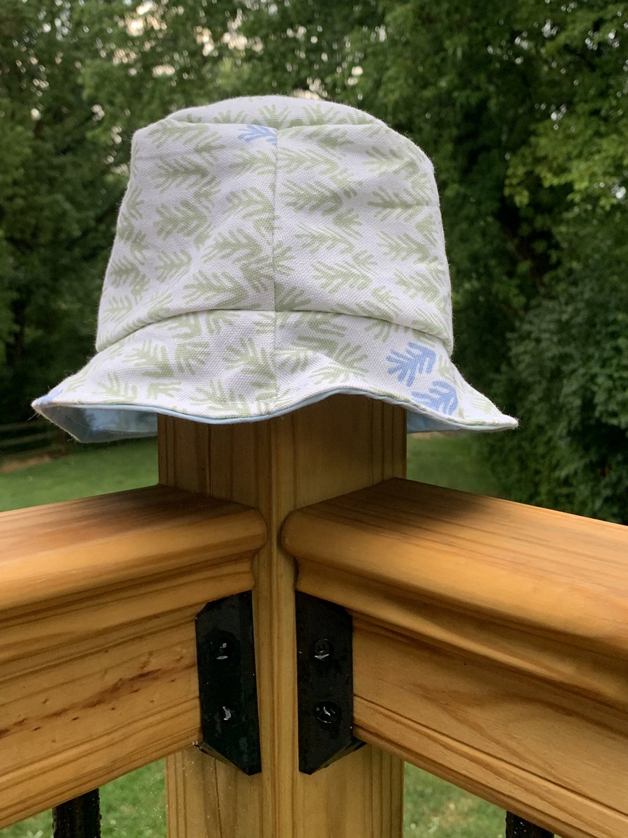 DesignsPriscus's tweet photo. New listing went up tonight- Buckets Hats! These reversible bucket hats come in 3 sizes to provide a great fit to men, women, and kids! View my Etsy (https://t.co/bTd0APhQl6) for hat dimensions and all pattern options! https://t.co/kNLZoh3asC